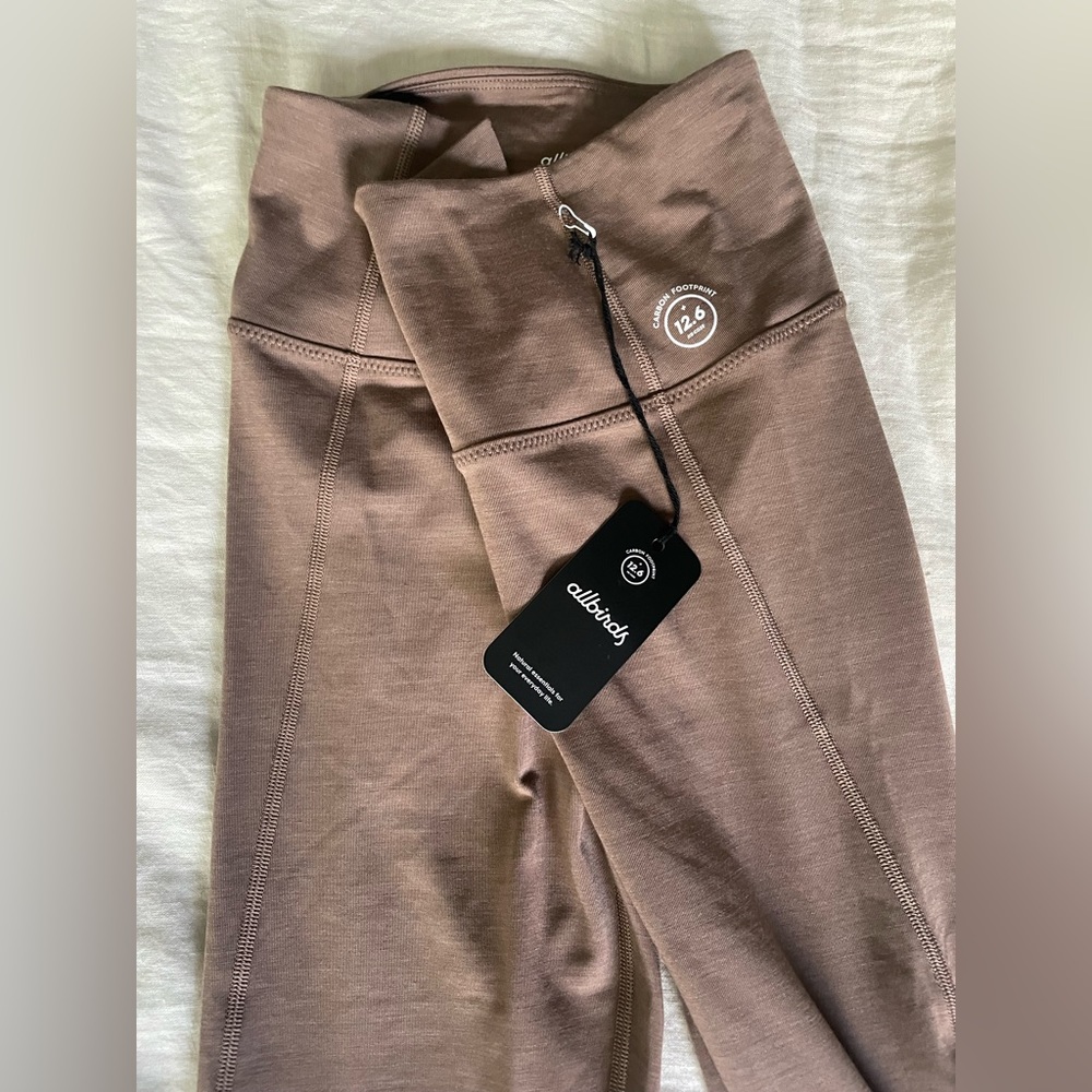 NWT Allbirds Natural Flow Leggings Hazy Cocoa High Waist Small